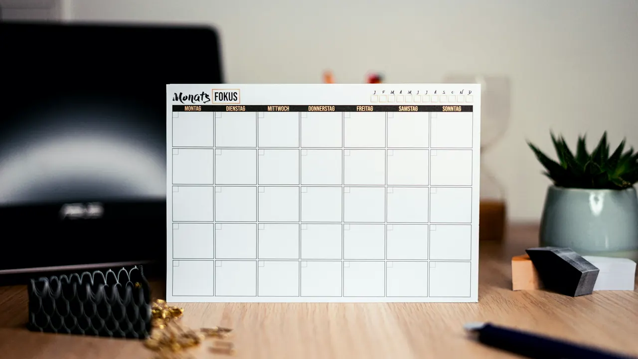 Former son équipe : CPF, Certiphyto, grimpeur-élagueur — le calendrier des obligations